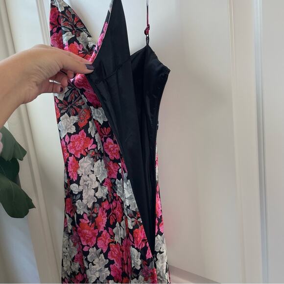 Cinq a Sept Black Floral 100% Silk Mini Slip Dress w/ Side Tie - Picture 13 of 16